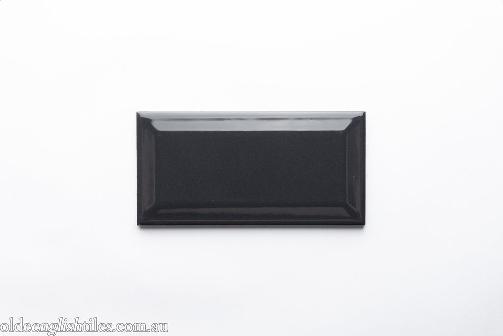 - Bevelled Edge Wall Tile 150 x 75