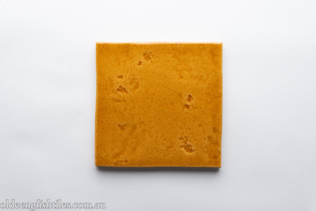 - Antique Memory 130 x 130