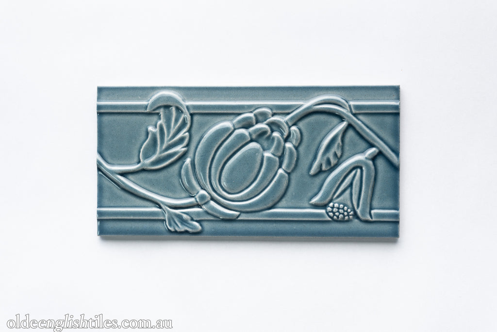  - Waratah Embossed 200 x 100mm