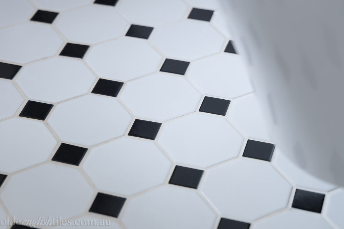 Castlegrag Residence - Art Deco Bathrooms