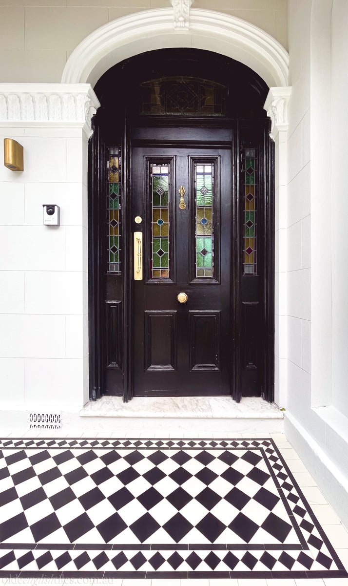 Tiled Post Petersham Perfection – Olde English Tiles™