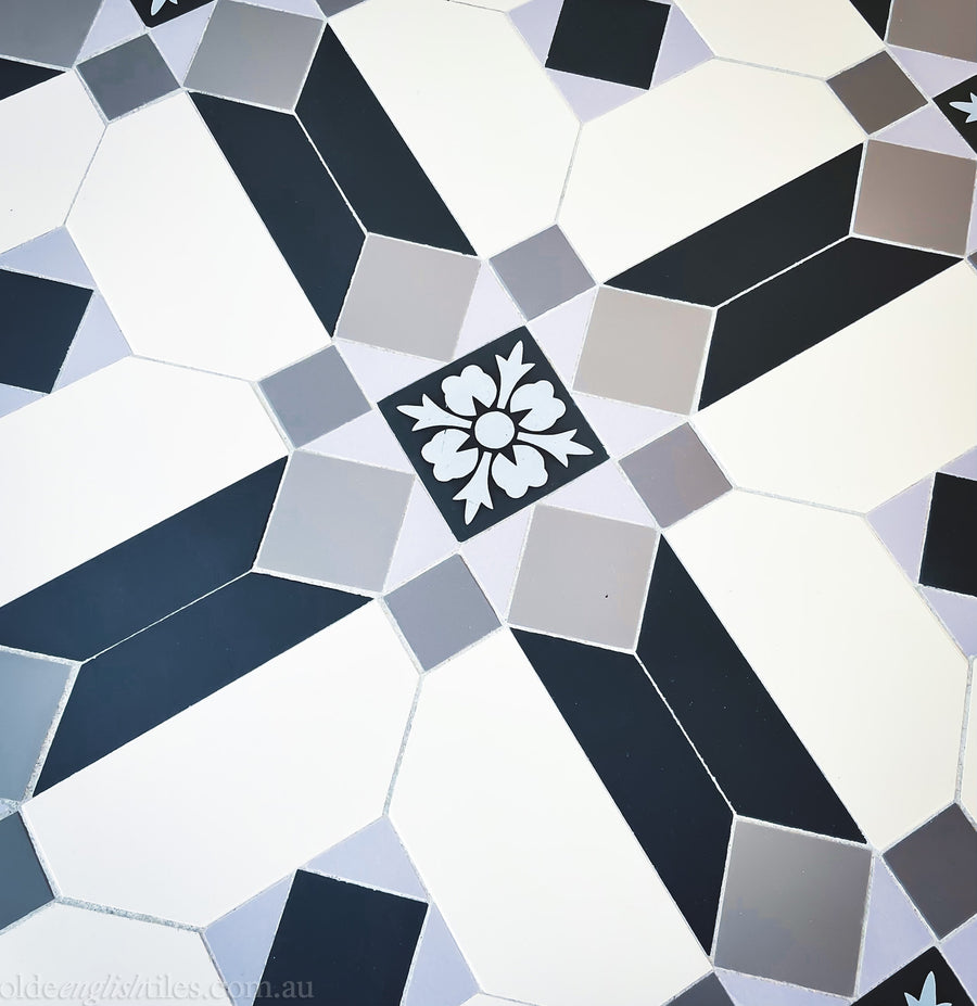 Summer Hill Tessellated Tile Entry