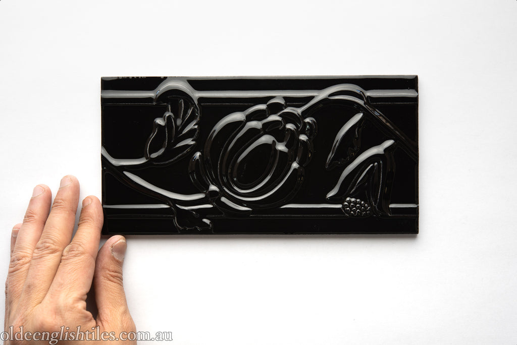  - Waratah Embossed 200 x 100mm