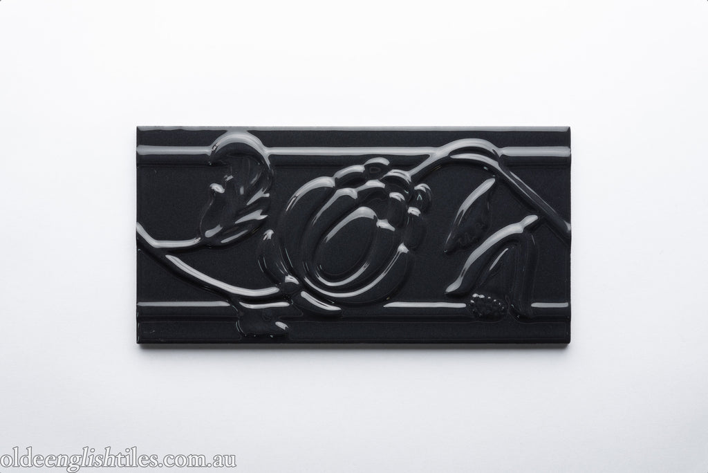  - Waratah Embossed 200 x 100mm