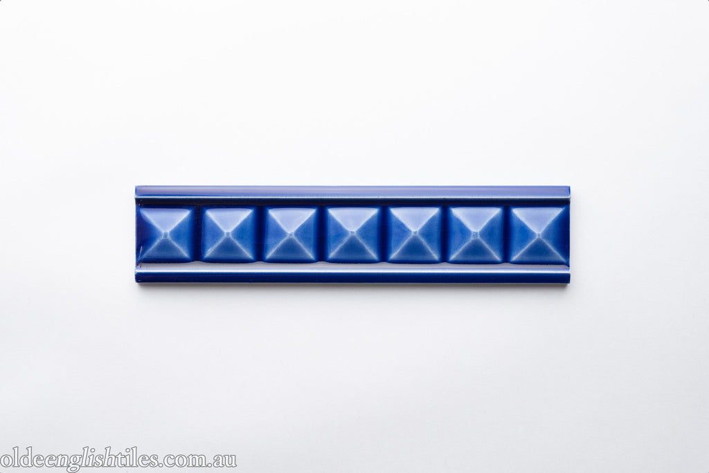 Art Deco Glazed - Diamond Pyramid